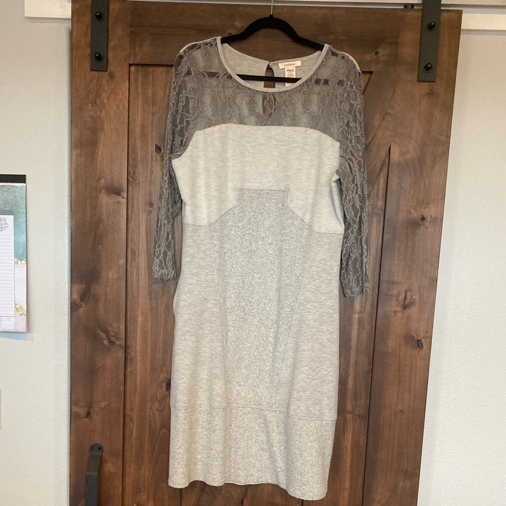 Sundance Mallorie Dress.Just gorgeous, add turquoise, a scarf or jacket..FUN!